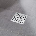 Nutekamasis latakas SN501 10,5x10,5, iš plastiko su nerūdijančiomis grotelėmis - Image 5